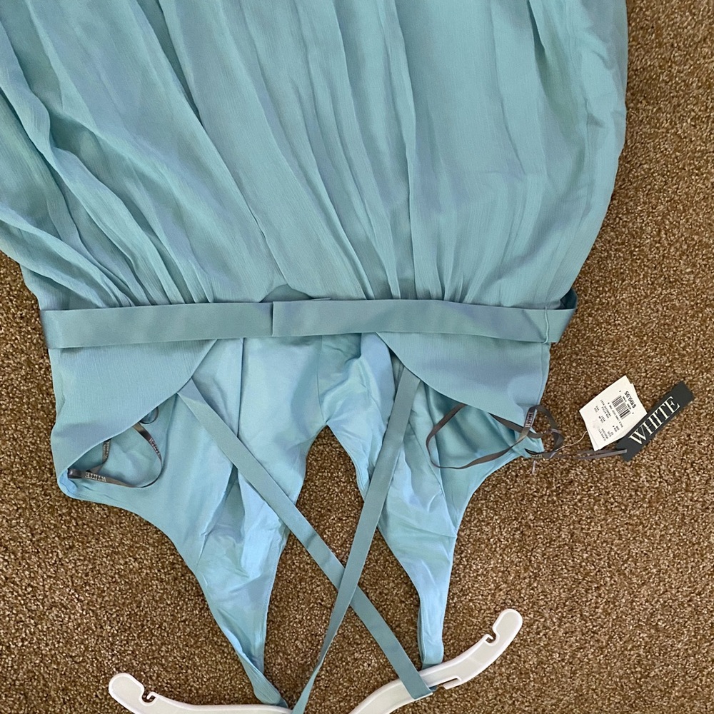 Size 22 Vera Wang White Bridesmaid Dress - Picture 2 of 6